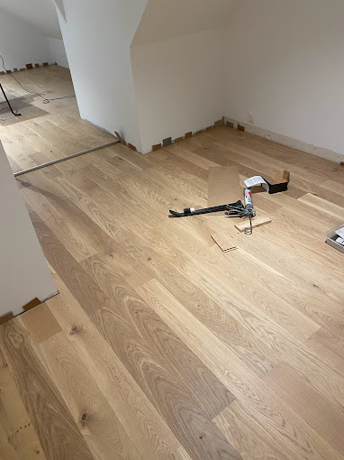 Pose de Parquet Stratifié - Revêtement de sols